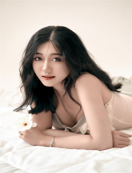 电视剧经典《三个锦囊》的文化内涵与社会意义 ——电视剧爱好者的必读指南